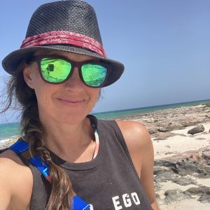 Meet your Posher, Lara